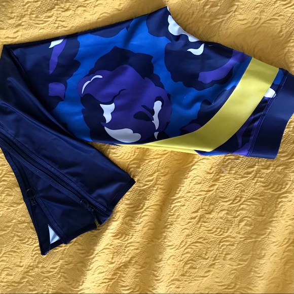 🧘‍♀️Stella McCartney leggings 💛size S NWOT - Picture 2 of 7